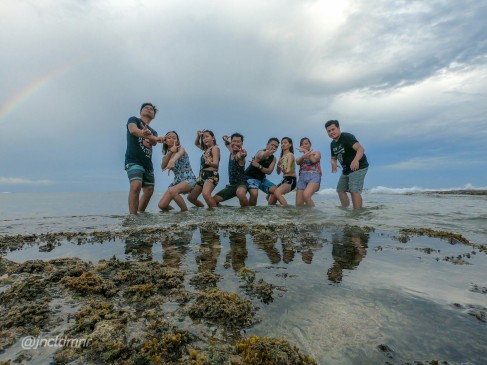 Group pic at Nilandingan Cove